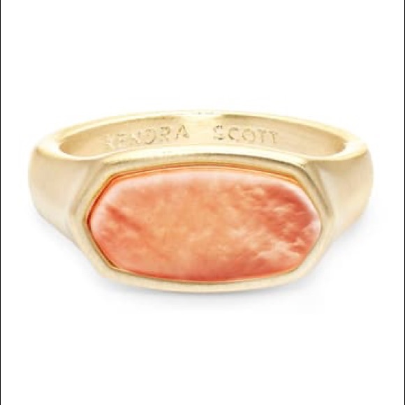 Kendra Scott Mel Ring in ColorPEACH MOP - Picture 3 of 7